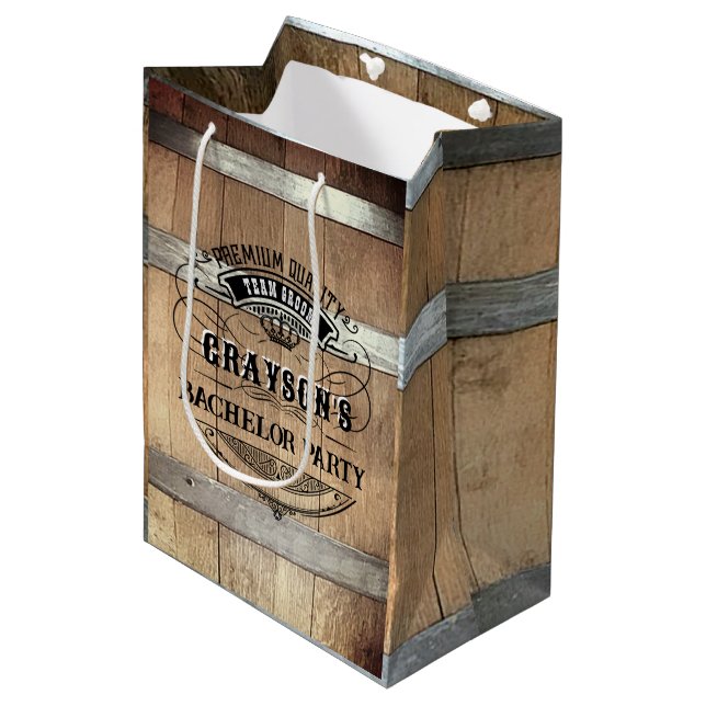Sac Cadeau Moyen Bachelor Party Russe Whiskey Barrel (Devant Angle)