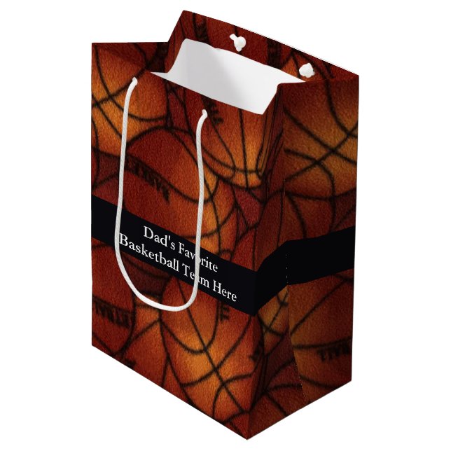 Sac Cadeau Moyen Basket-balls sur la flanelle (Devant Angle)