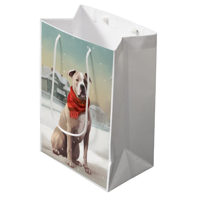 Sac Cadeau Moyen Chien du Staffordshire américain à Noël de neige (Devant Angle)