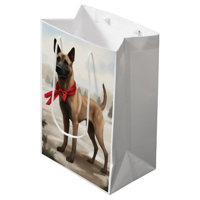 Sac Cadeau Moyen Chien malinois belge à Noël de neige (Devant Angle)