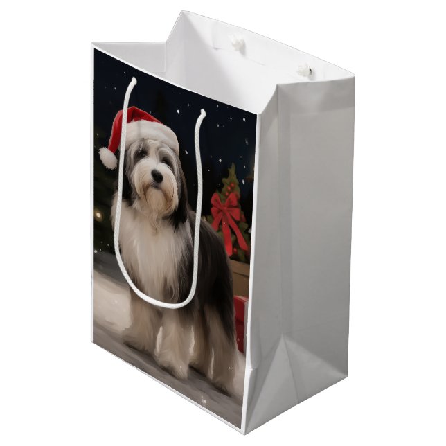 Sac Cadeau Moyen Chien tibétain de Terrier en Noël de neige (Devant Angle)