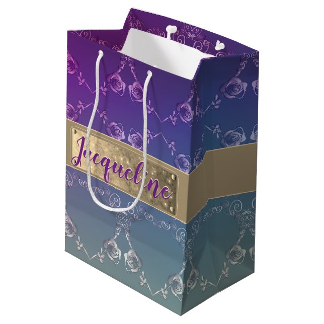 Sac Cadeau Moyen Coeurs Roses romantiques avec nom Dégradé pourpre (Dos Angle)