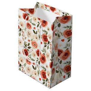 Sac Cadeau Moyen Cœurs Rouges Crème et Fleurs Baby Shower de Mariée
