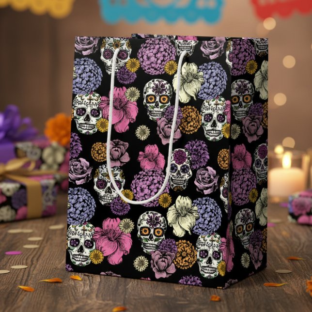 Sac Cadeau Moyen Crânes et fleurs de sucre mexicaines de vacances d (Mexican Dia de los Muertos Sugar Skull Gift Bags. Floral Calavera Pattern for Birthday & Halloween)