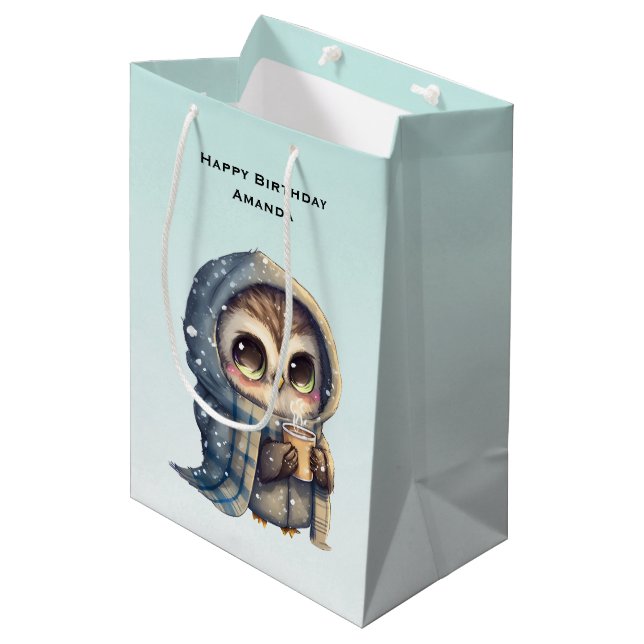 Sac Cadeau Moyen Cute Owl tenant un café anniversaire (Devant Angle)