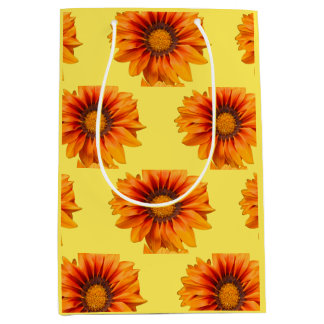 Sac Cadeau Moyen Dégradé de fleurs orange jaune vif découpé