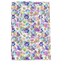 Empreintes de pattes partout