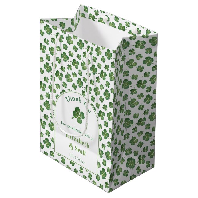 Sac Cadeau Moyen Faveur de mariage moderne St Patricks Day avec arc (Devant Angle)