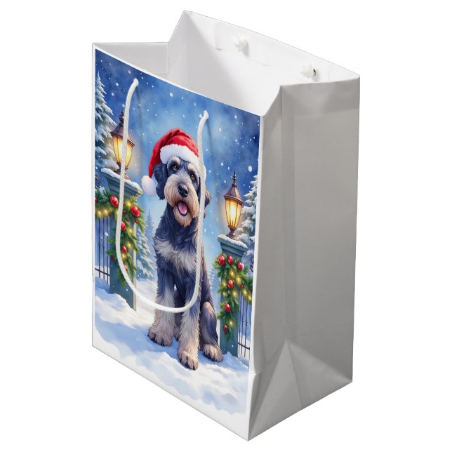 Sac Cadeau Moyen Giant Schnauzer Snowy Iron Fence Santa Christmas (Devant Angle)