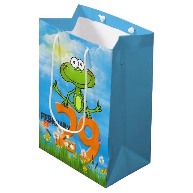 Sac Cadeau Moyen Grenouille de l'année bissextile pour l'anniversai (Devant Angle)