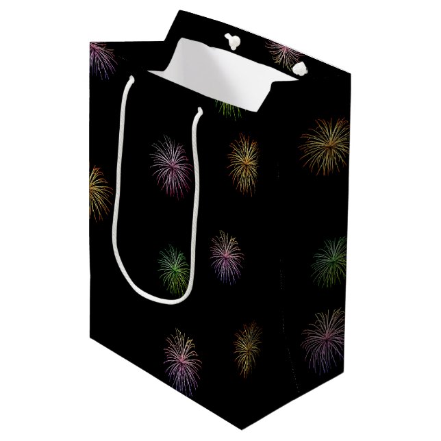 Sac Cadeau Moyen Happy Birthday fireworks on black (Devant Angle)