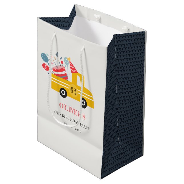Sac Cadeau Moyen Jaune mignon Quel Âge Anniversaire Fête Fête Fête  (Devant Angle)