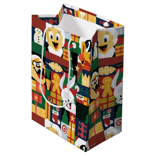 Sac Cadeau Moyen LOONEY TUNES™Motif de blocs de vacances (Devant Angle)