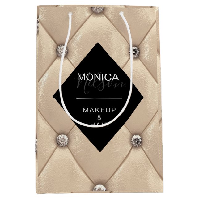 Sac Cadeau Moyen luxueux produit monogramme tufté or (Devant)