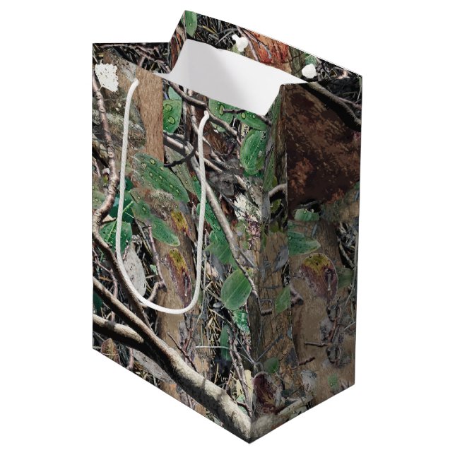Sac Cadeau Moyen Motif de camouflage de chasse 4 (Devant Angle)