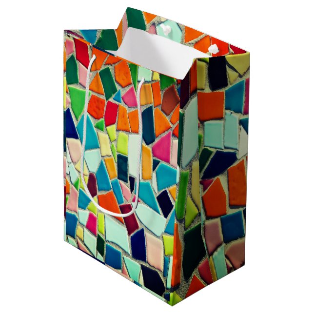 Sac Cadeau Moyen Motif de mosaïque coloré (Devant Angle)