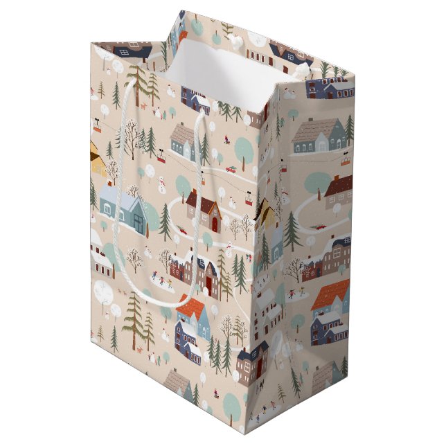 Sac Cadeau Moyen Motif de scène confortable du Village d'hiver (Devant Angle)