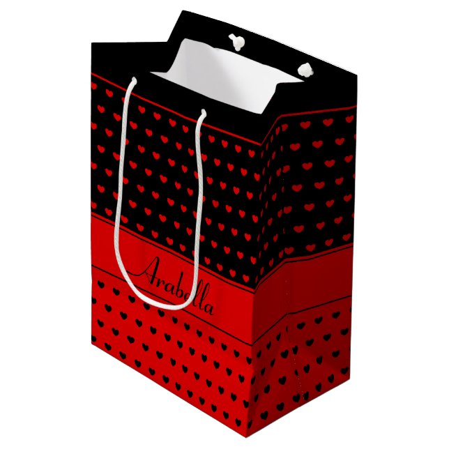 Sac Cadeau Moyen Motif des Coeurs rouge et noir, Modèle de nom (Devant Angle)