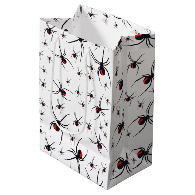 Sac Cadeau Moyen Motif Red & Black Spider (Devant Angle)