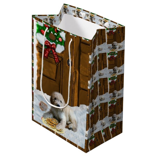 Sac Cadeau Moyen Noël Goldendoodle (Devant Angle)