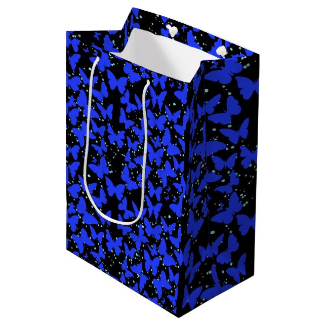 Sac Cadeau Moyen Papillons bleus Motif C01.b Black BG (Devant Angle)