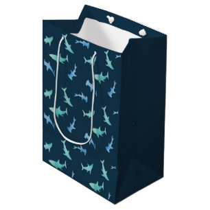 Sac Cadeau Moyen Pattern de Watercolor Swimming Shark Silhouette