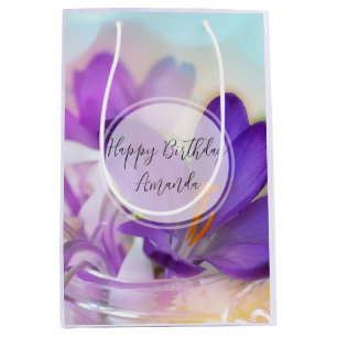 Sac Cadeau Moyen Photo d'un Anniversaire de Crocus au printemps vio