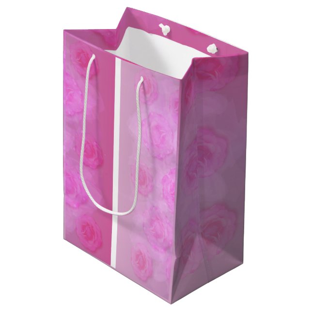 Sac Cadeau Moyen PINK roses d'aquarelle romantique (Devant Angle)