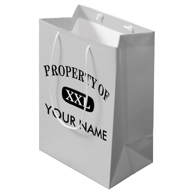 Sac Cadeau Moyen Propriété de XXL Votre nom (Devant Angle)