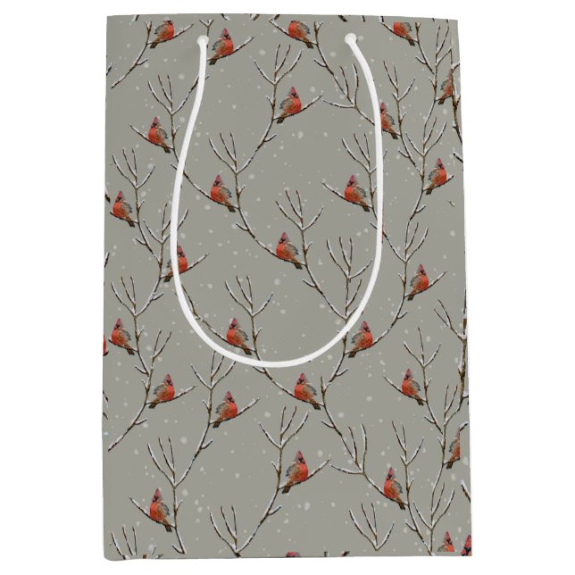 Sac Cadeau Moyen Red Cardinal Perched on a Tree Branch Gift Bag (Devant)