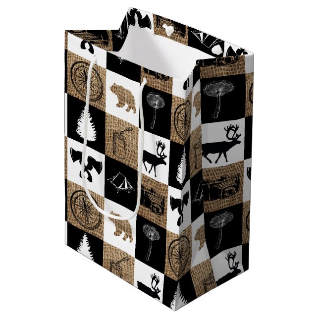 Sac Cadeau Moyen Rustic Camping Extérieur Aventure (Devant Angle)