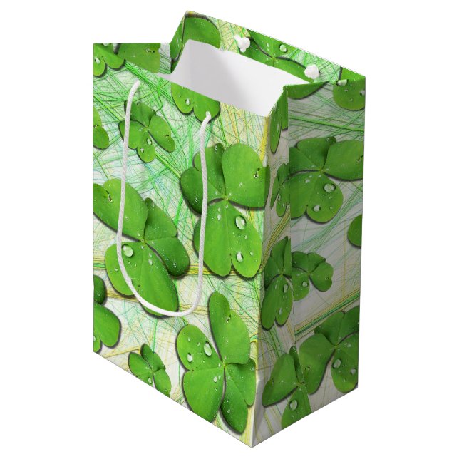 Sac Cadeau Moyen Shamrock vert St Patrick iPhone 5 Coque-Mate (Devant Angle)