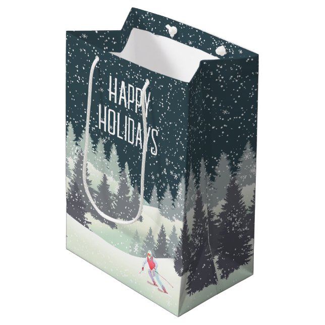 Sac Cadeau Moyen Skier de Noël aux pins d'hiver (Devant Angle)