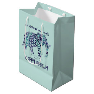 Sac Cadeau Moyen Un éléphant n'oublie jamais - Carte d'anniversaire
