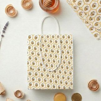 Sac Cadeau Moyen Whimsical Honey Bee and Gold Hexagon Pattern