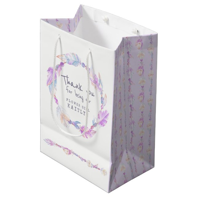 Sac de mariage violet en plumes et perles (Devant Angle)
