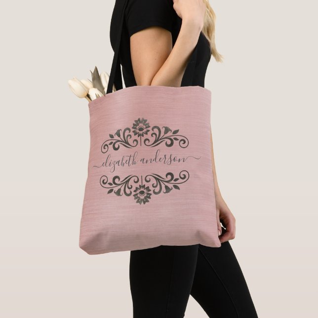 Sac fourre-tout à script de nom en monogramme rose (De près)