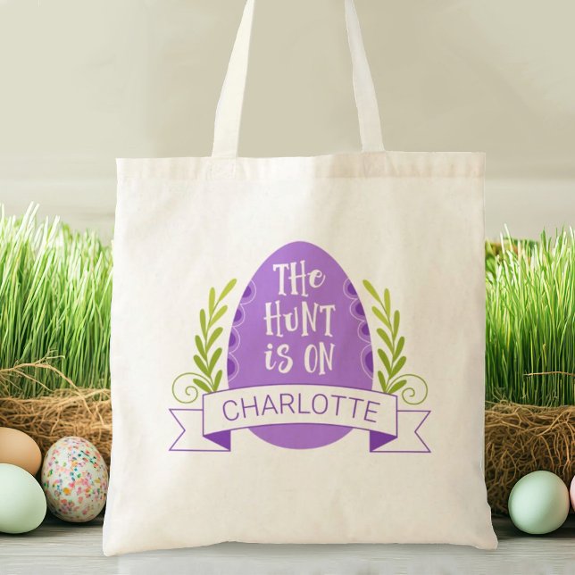 Sac fourre-tout de chasse aux oeufs de Pâques pour (A cute purple Easter egg hunt tote bag. Personalize it with your name.)
