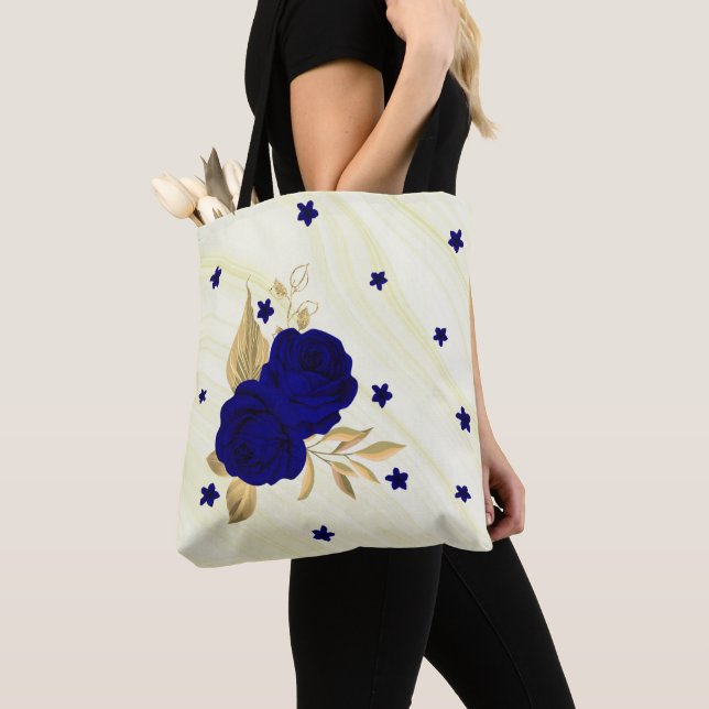 Sac fourre-tout en marbre feuille aux fleurs bleue (De près)