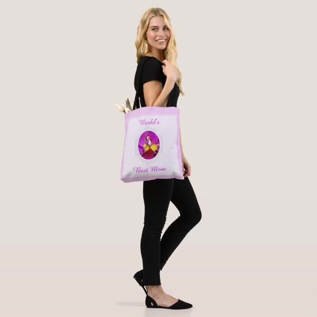 Sac fourre-tout jaune rose au jour de mère (Sur le modèle)