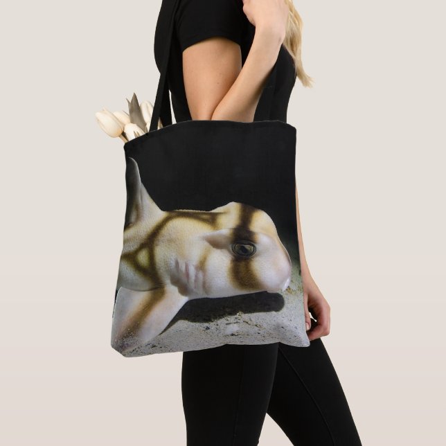 Sac fourre-tout pratique avec la conception de (De près)