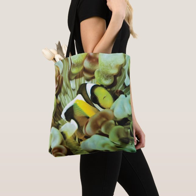 Sac fourre-tout pratique avec la conception de (De près)