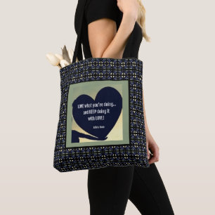 Sac LOVE Ce Que Vous Faites Tote par Adiela Akoo