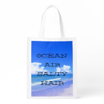 Cheveux salés d'air d'océan