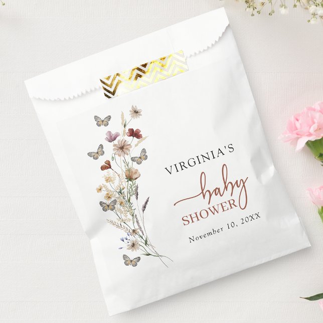 Sachets En Papier Baby shower Fleur sauvage de Terracotta Boho (Terracotta Boho Wildflower Baby Shower Favor Bag with Butterflies by Painted Paperie
)