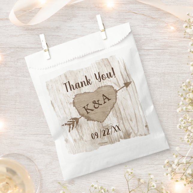 Sachets En Papier Collection de Mariages d'arbre cardiaque sculpté (Coupé)