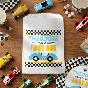 Sachets En Papier Course Rapide d'une Voiture pour la 1ère Fête d'An