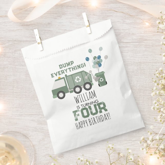 Sachets En Papier Cute Green Recycling Camion Enfants Nom Âge Annive (Coupé)