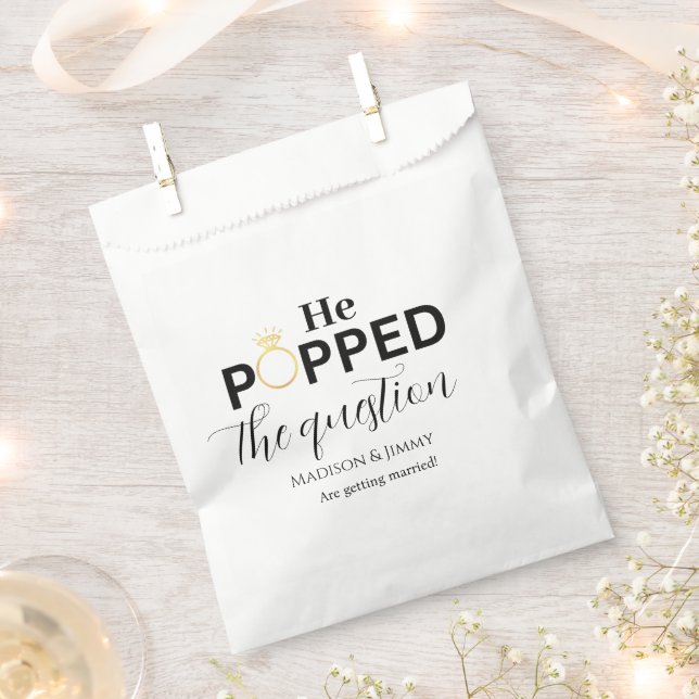 Sachets En Papier Faveur de l'engagement, il a posé la question (Coupé)
