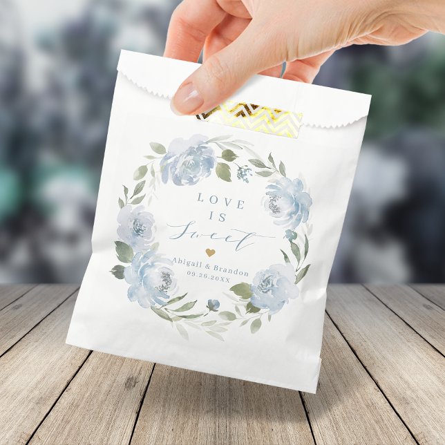Sachets En Papier L'amour est doux Romantique bleu poussiéreux maria (Love is sweet Romantic dusty blue floral wedding Favor Bag)